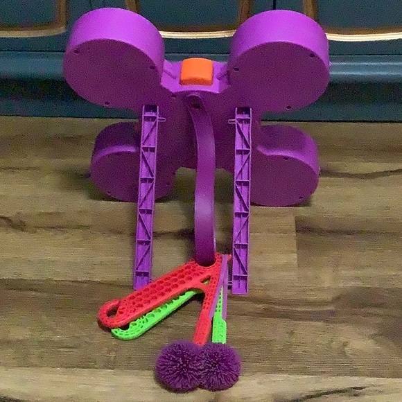 Koosh Sharp Shot -- Interactive Target -- 3 Games to Play Ages 6+ - Picture 3 of 9